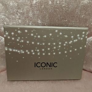 Iconic London Blaze Chaser Face Palette